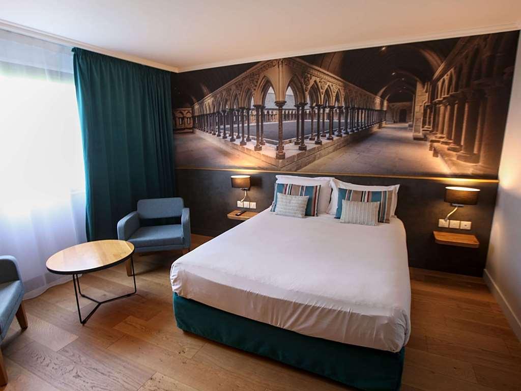 Mercure Mont Saint Michel Room photo
